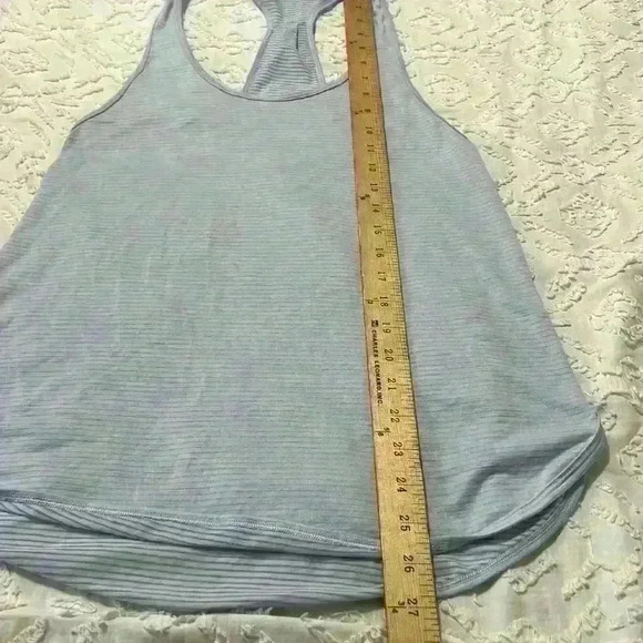 Lululemon Singlet Striped Racerback Lavendar Tank Women's Size 2 - Picture 4 of 7